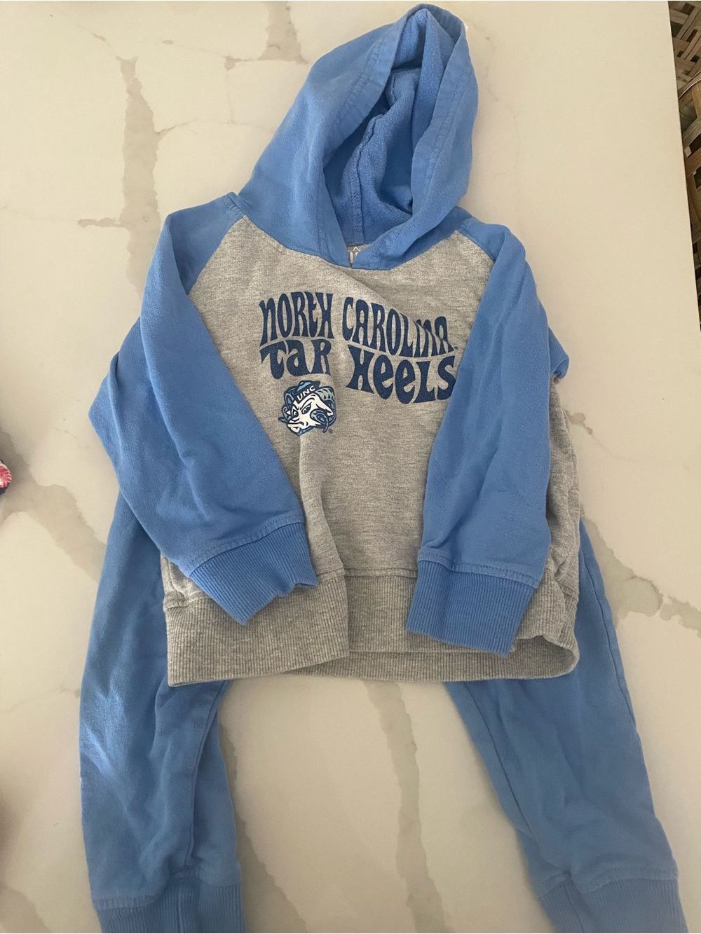 University of North Carolina Tar Heels Blue & Gray Toddler Hoodie and Jogger Set